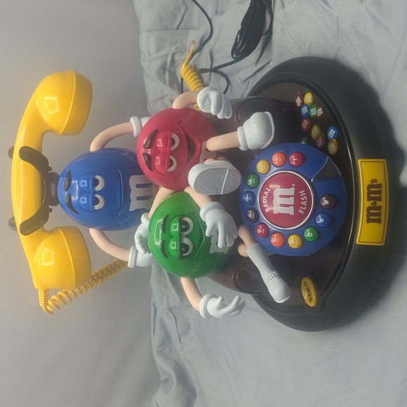 M&M'S Other - Vintage M&M's Animated Talking Telephone Amazing Condition